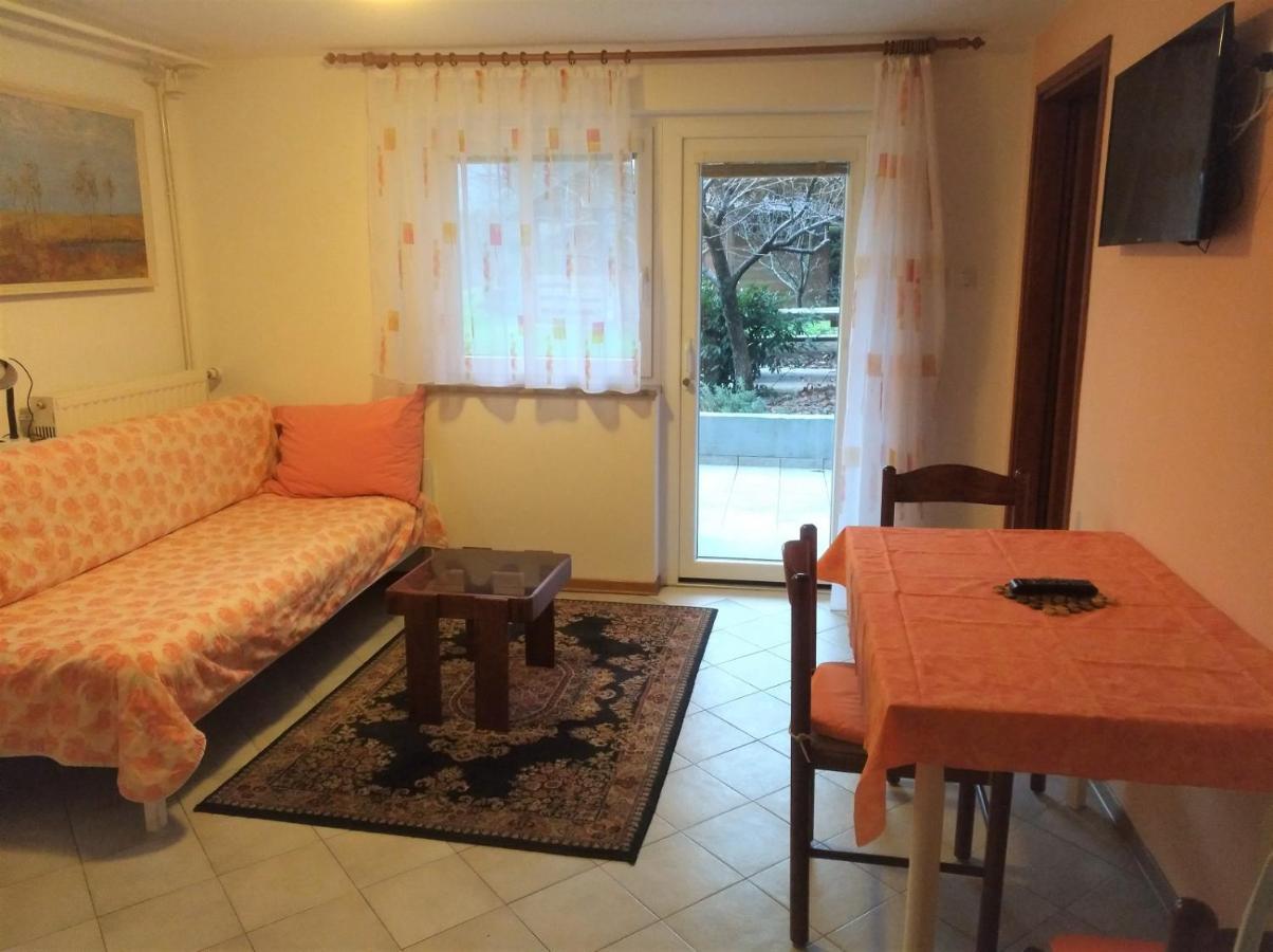Apartma Gorjan โทลมิน ภายนอก รูปภาพ