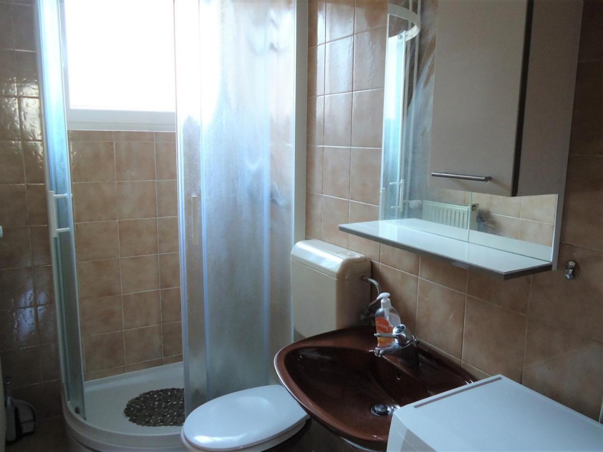 Apartma Gorjan โทลมิน ภายนอก รูปภาพ